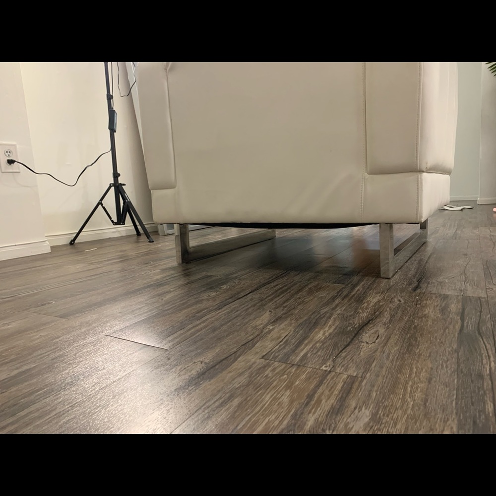 Two piece sofas - Picture 8 of 15